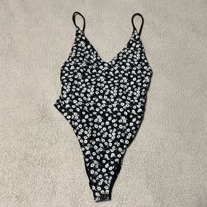 NWT F21 Bathing suit